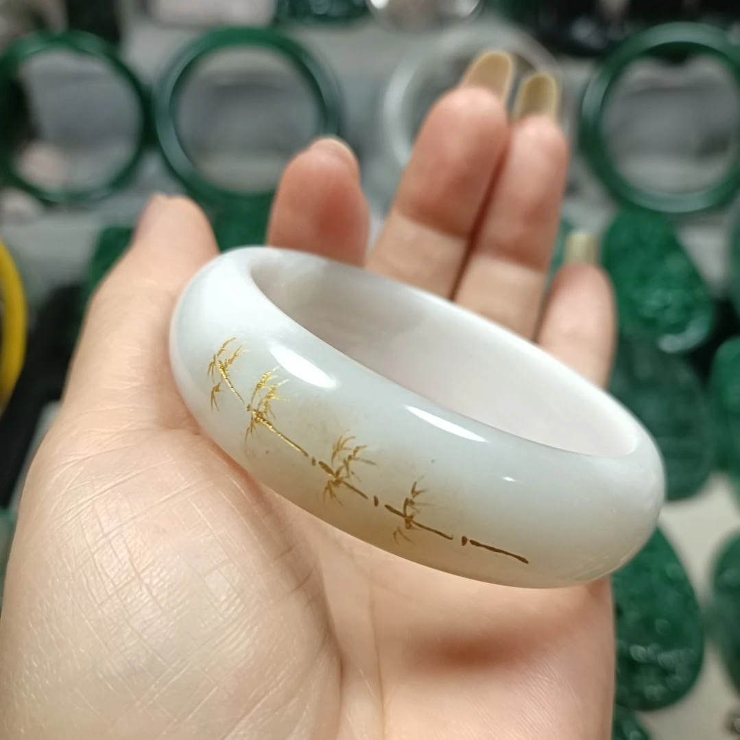 独山玉未镶嵌手镯56