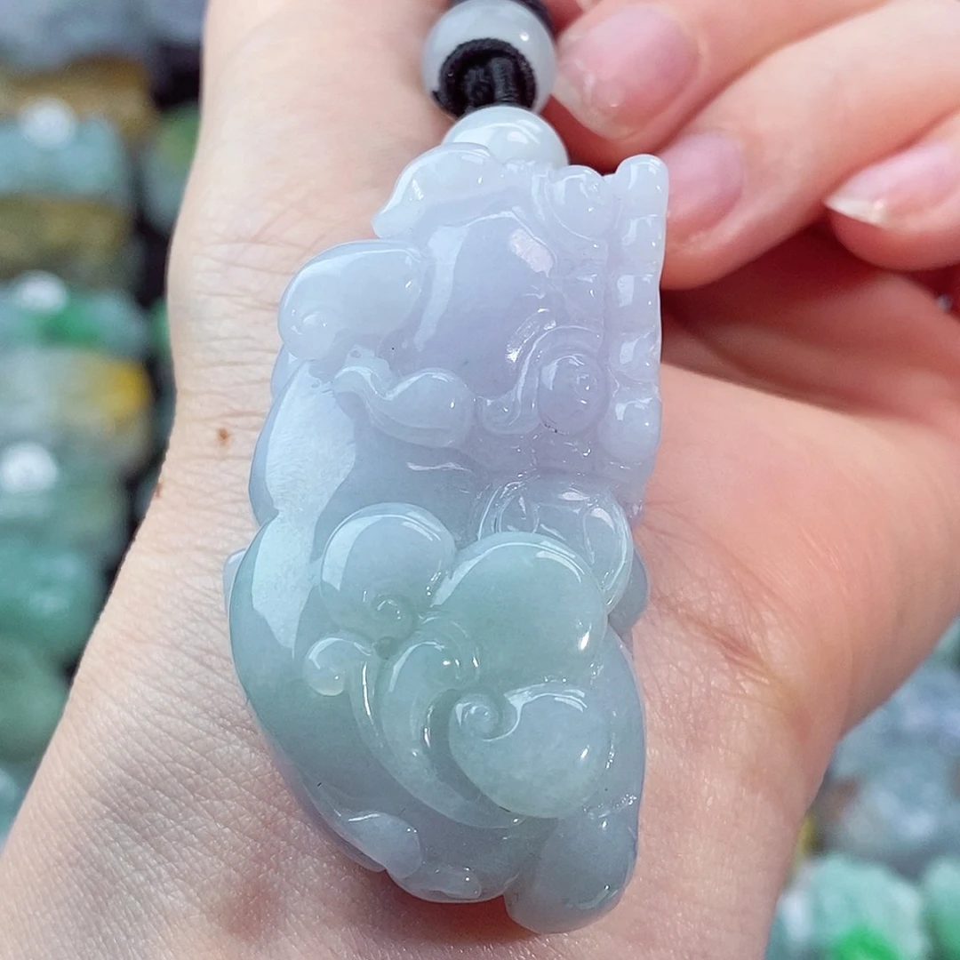 颈饰未镶嵌翡翠天然