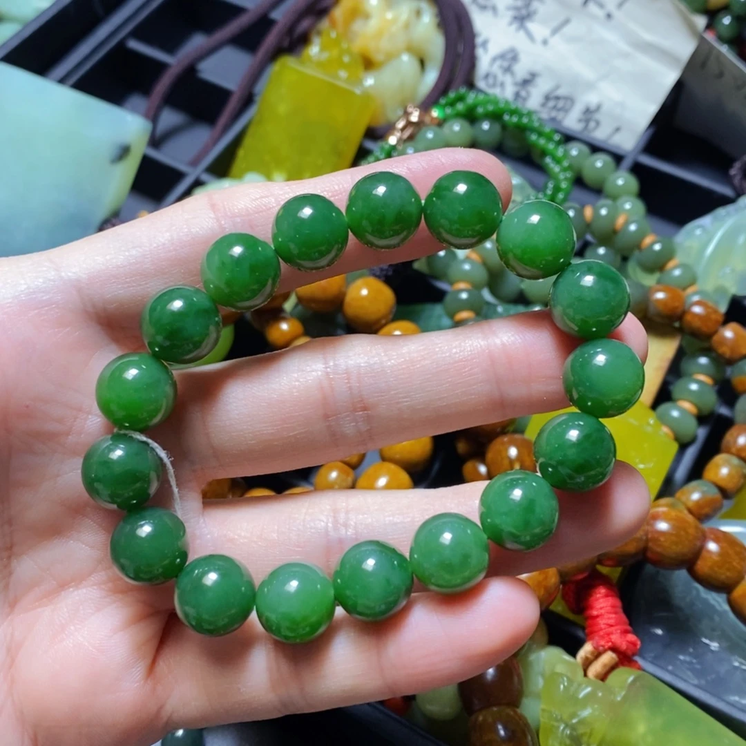 和田玉（碧玉）未镶嵌颈饰