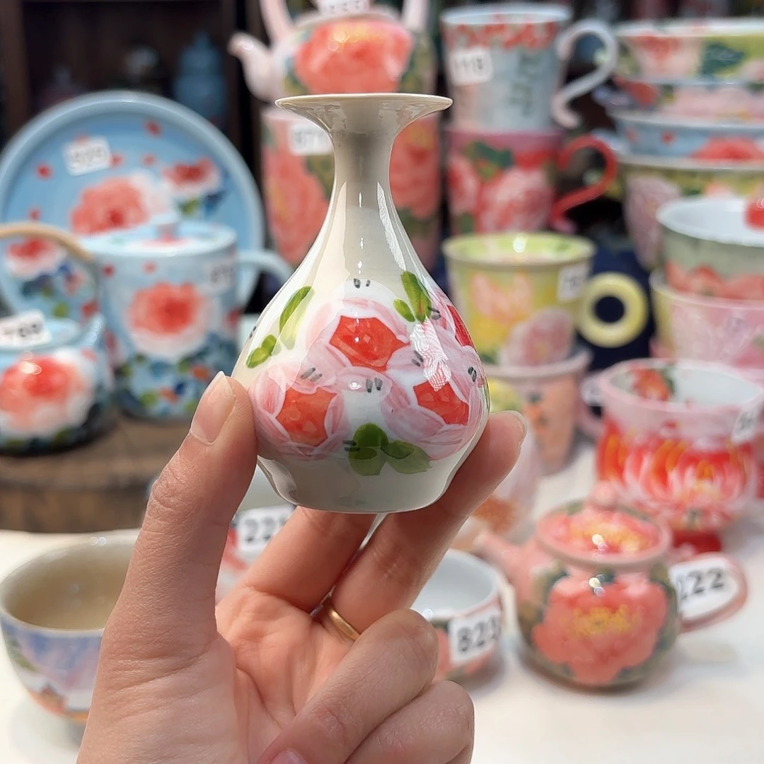 瓷片兔兔好e o k l k lv tu t