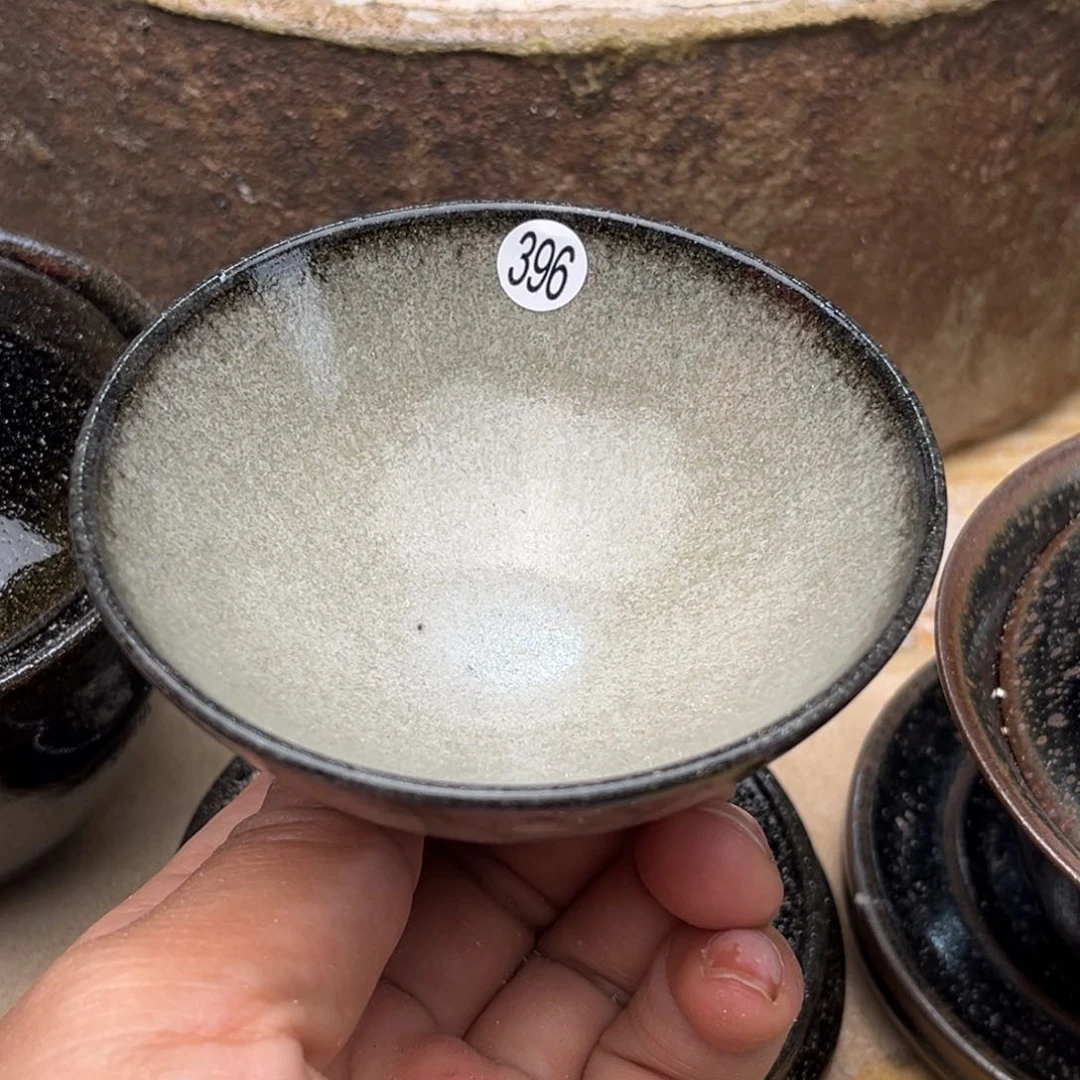 茶盏义兴龙窑坚持真柴烧