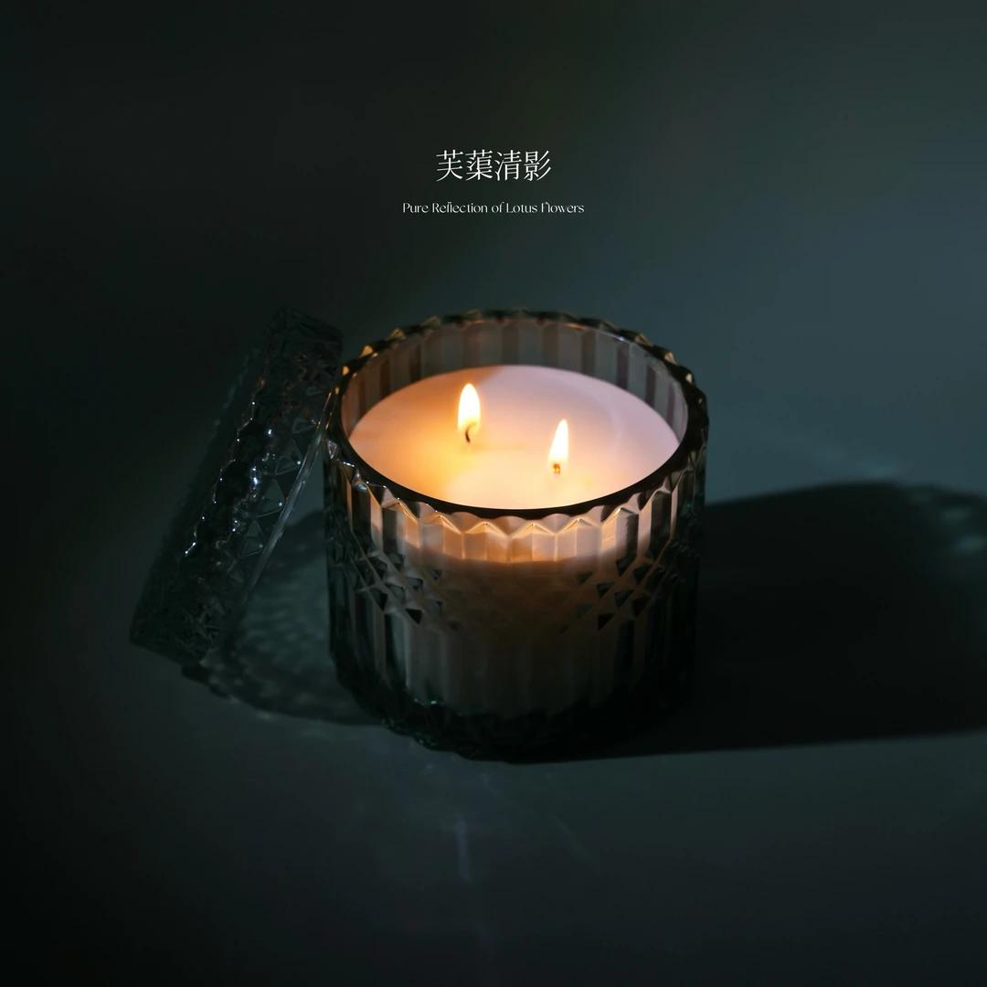 【芙蕖清影】净含量340g香薰蜡烛|把整个冬天的冷揉进软乎乎的温柔