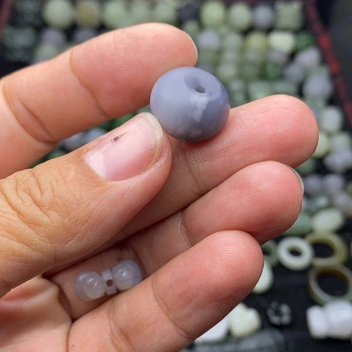 和田玉未镶嵌颈饰福利不退不换