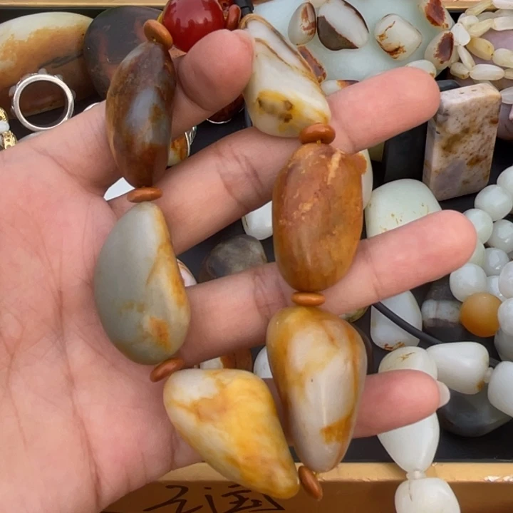 未镶嵌和田玉挂件