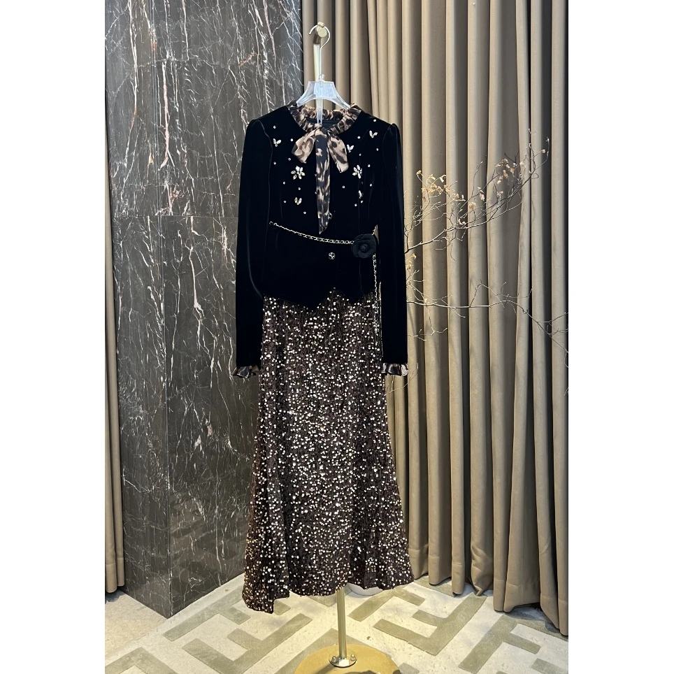 芙娜妮轻奢秋冬新款小众设计衬衫气质显瘦名媛女装两件套F2432633