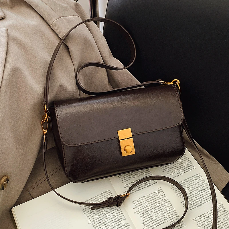 2025秋冬新款腋下潮流复古单肩斜挎包休闲韩版女包 6630