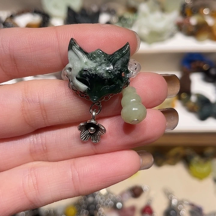 蛇纹石玉合金颈饰