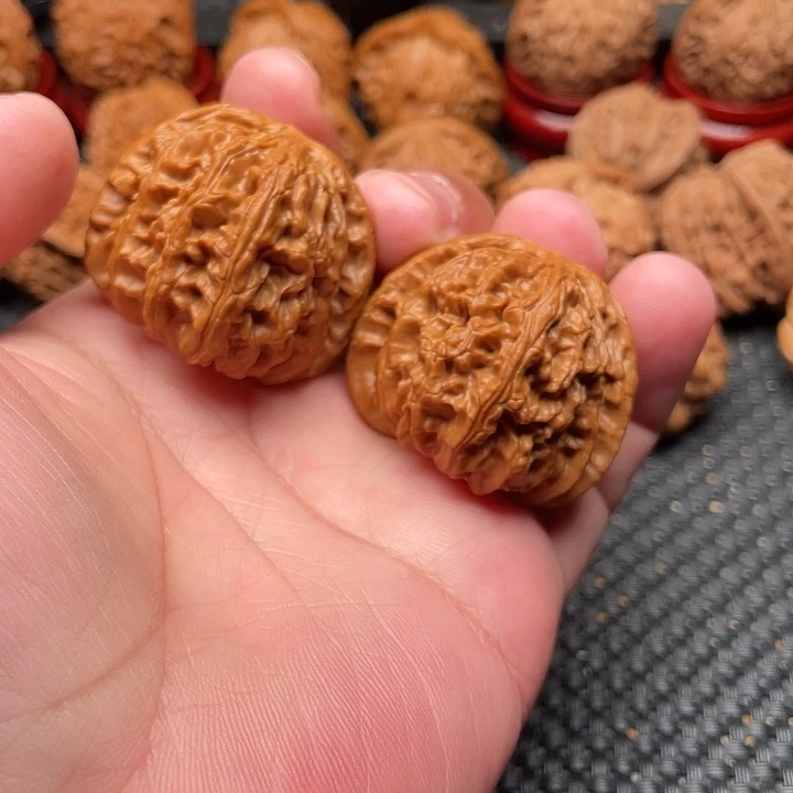 把件文玩核桃白狮子41尺