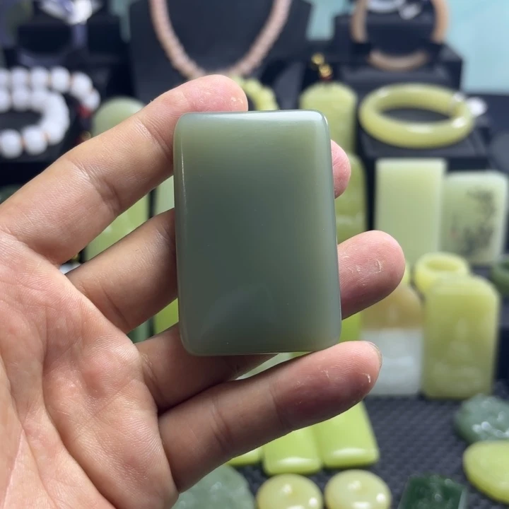 【闪购商品】和田玉未镶嵌颈饰