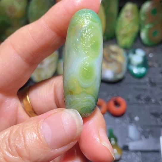 石英质玉珠宝半成品未镶嵌放****星