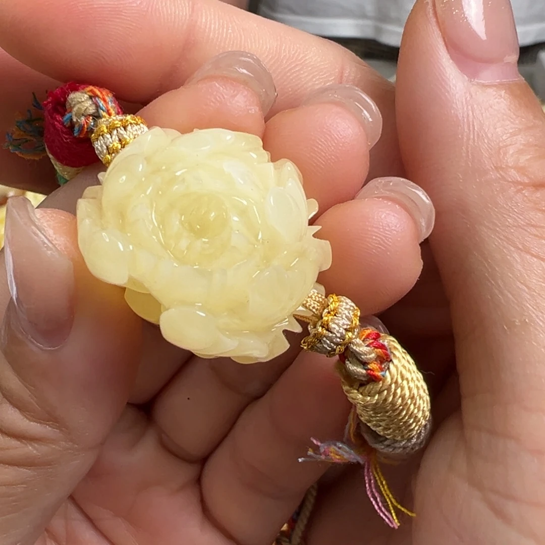 裸石蜜蜡未镶嵌蜜蜡