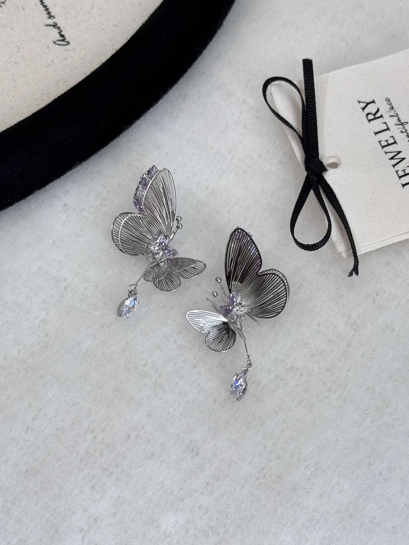 铜合金锆石耳饰 时尚百搭少女气质蝴蝶耳饰