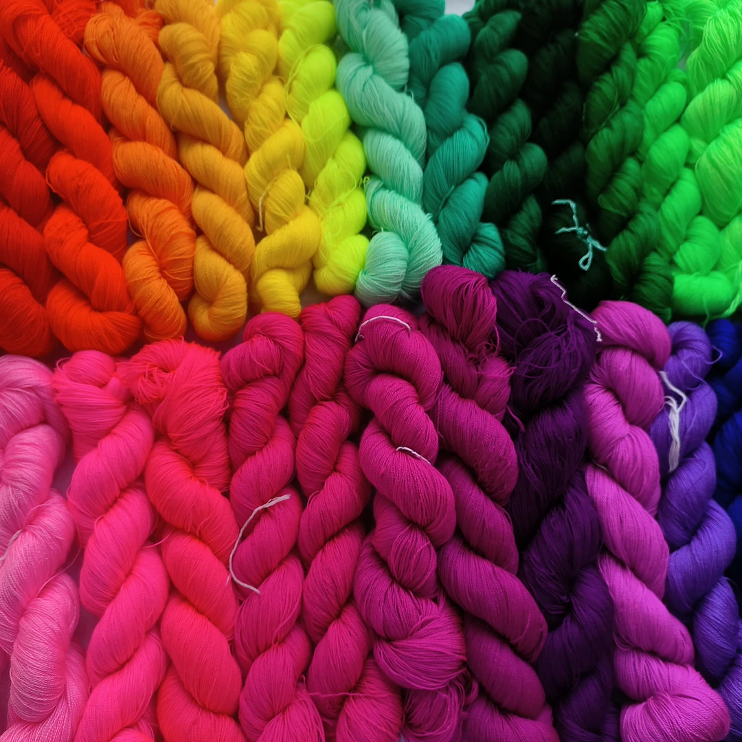 手工绣花线固体绣花线彩色两股绣花线