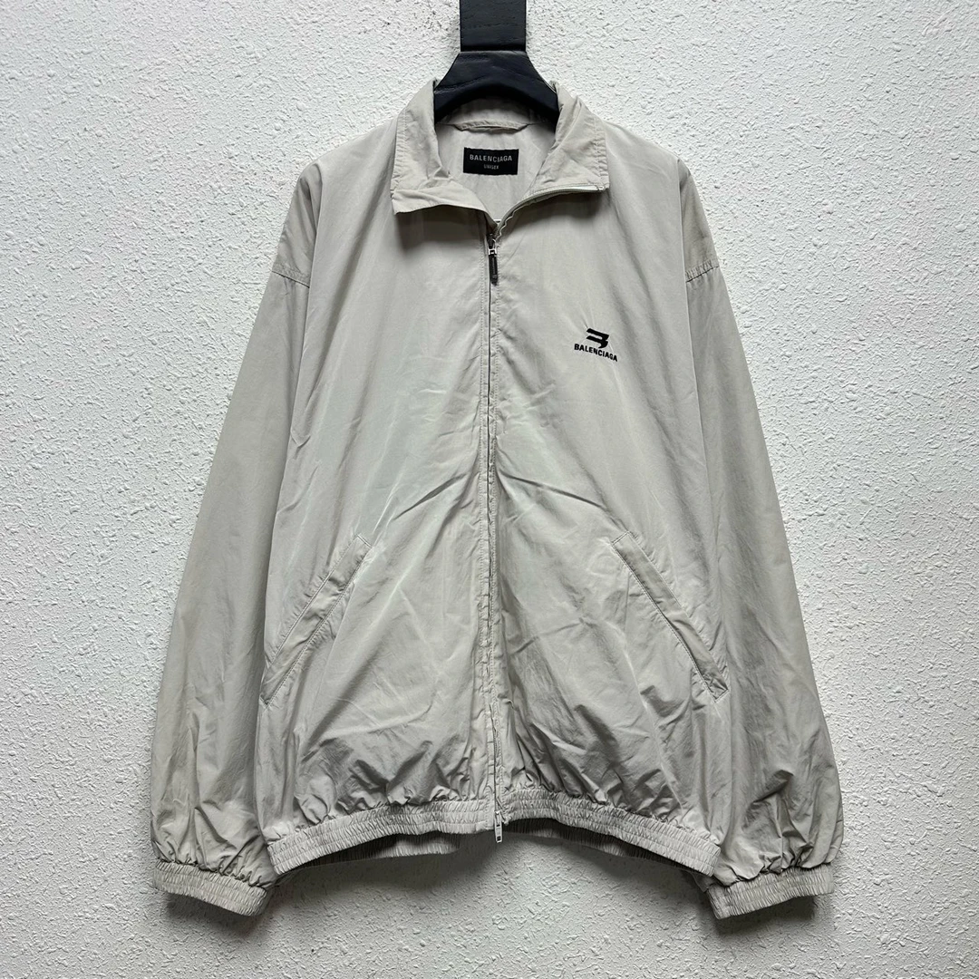 99新 Balenciaga/巴黎世家 回旋镖刺绣夹克冲锋衣 尺码/2 DY11591