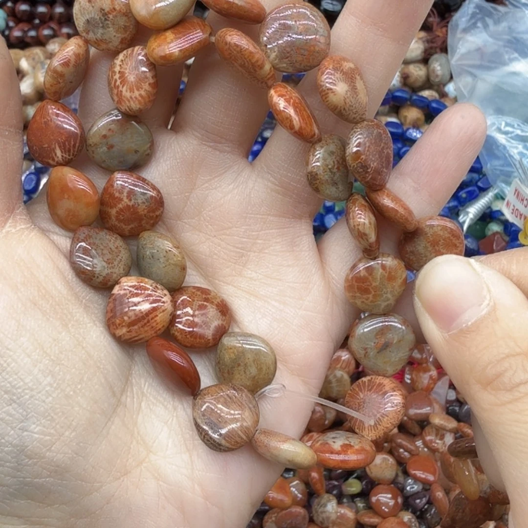 水晶珠宝半成品未镶嵌13m菊化石屁桃一条