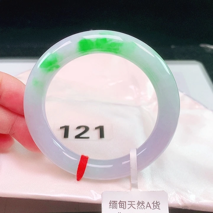 翡翠未镶嵌手镯（圆镯）121