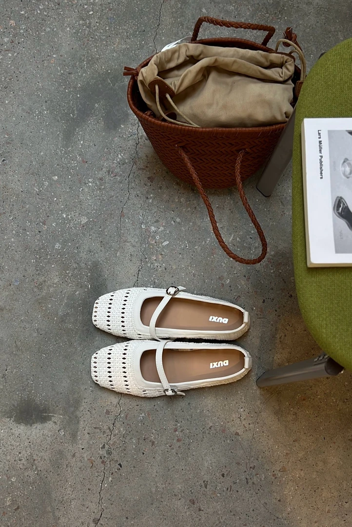 晚晚风小众编织棕色单鞋仙女鞋子2025新款夏季玛丽珍配裙子勃肯鞋