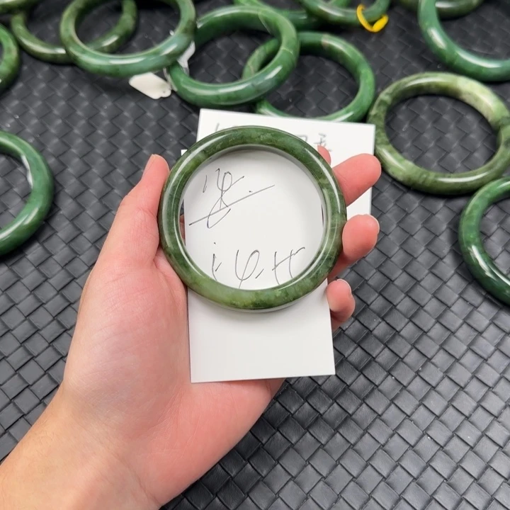 和田玉（碧玉）未镶嵌手镯15-54-55