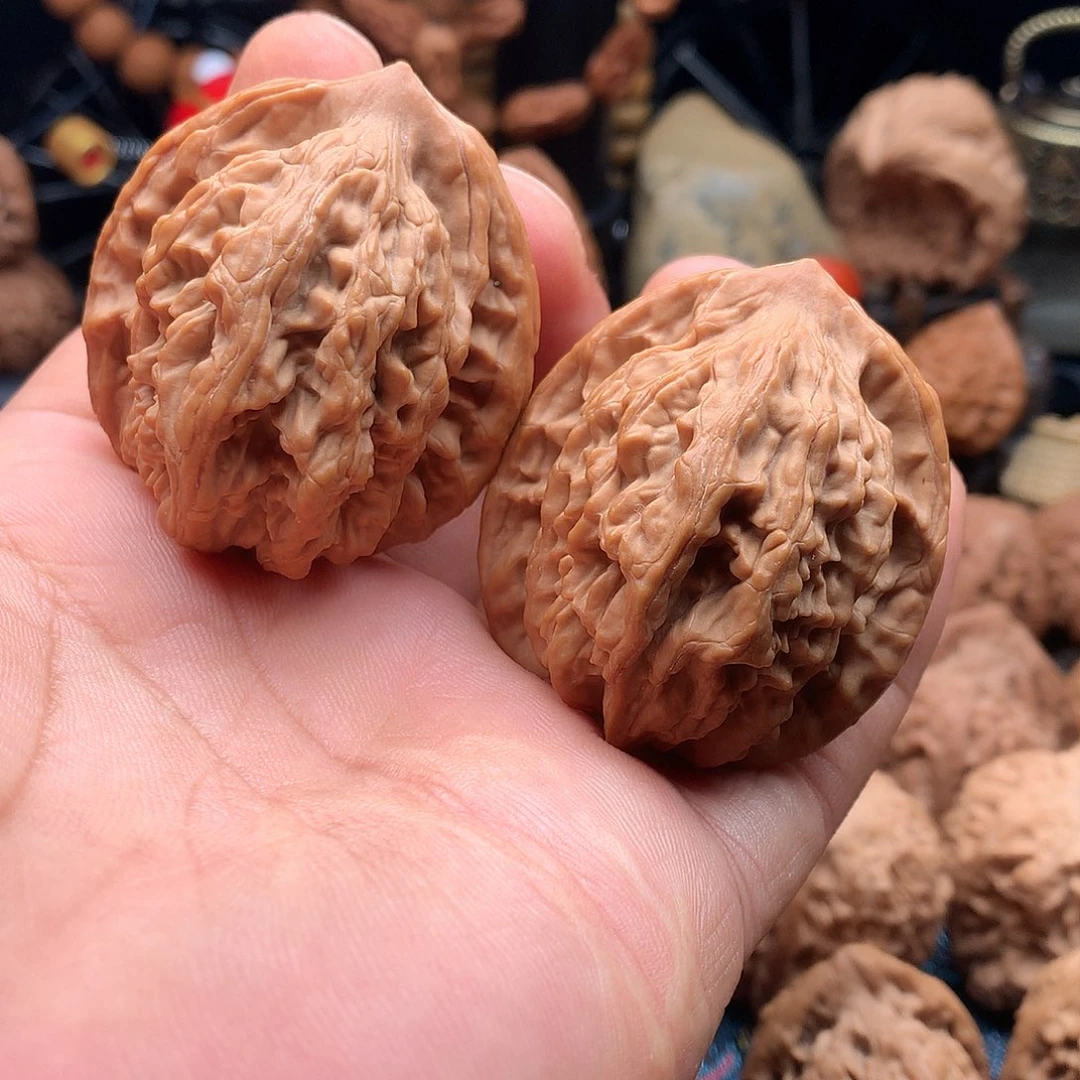 文玩核桃把件全品麦穗虎头42克重48