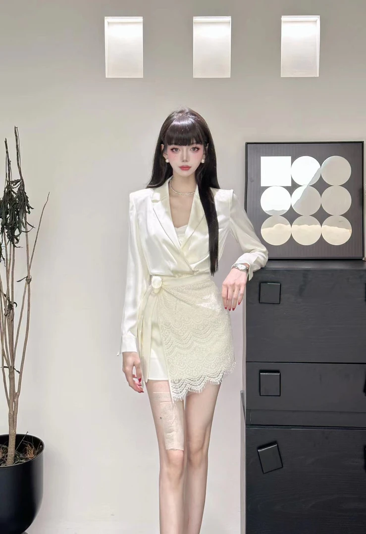 【枚枚专属】蕾丝拼接两件套24360