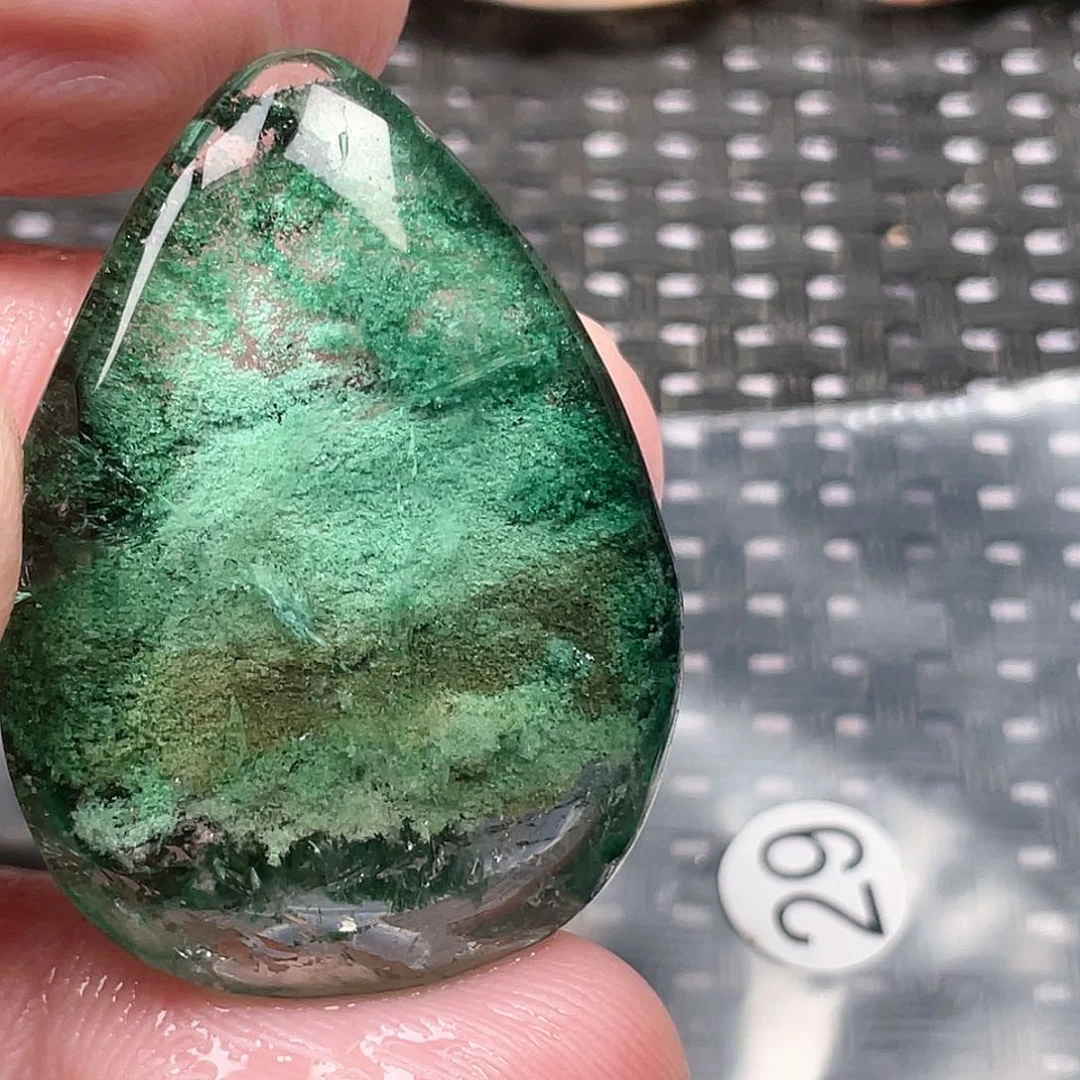 【闪购商品】颈饰未镶嵌水晶洪*