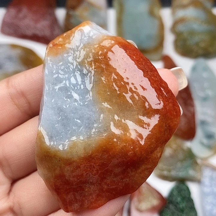 颈饰未镶嵌翡翠天然