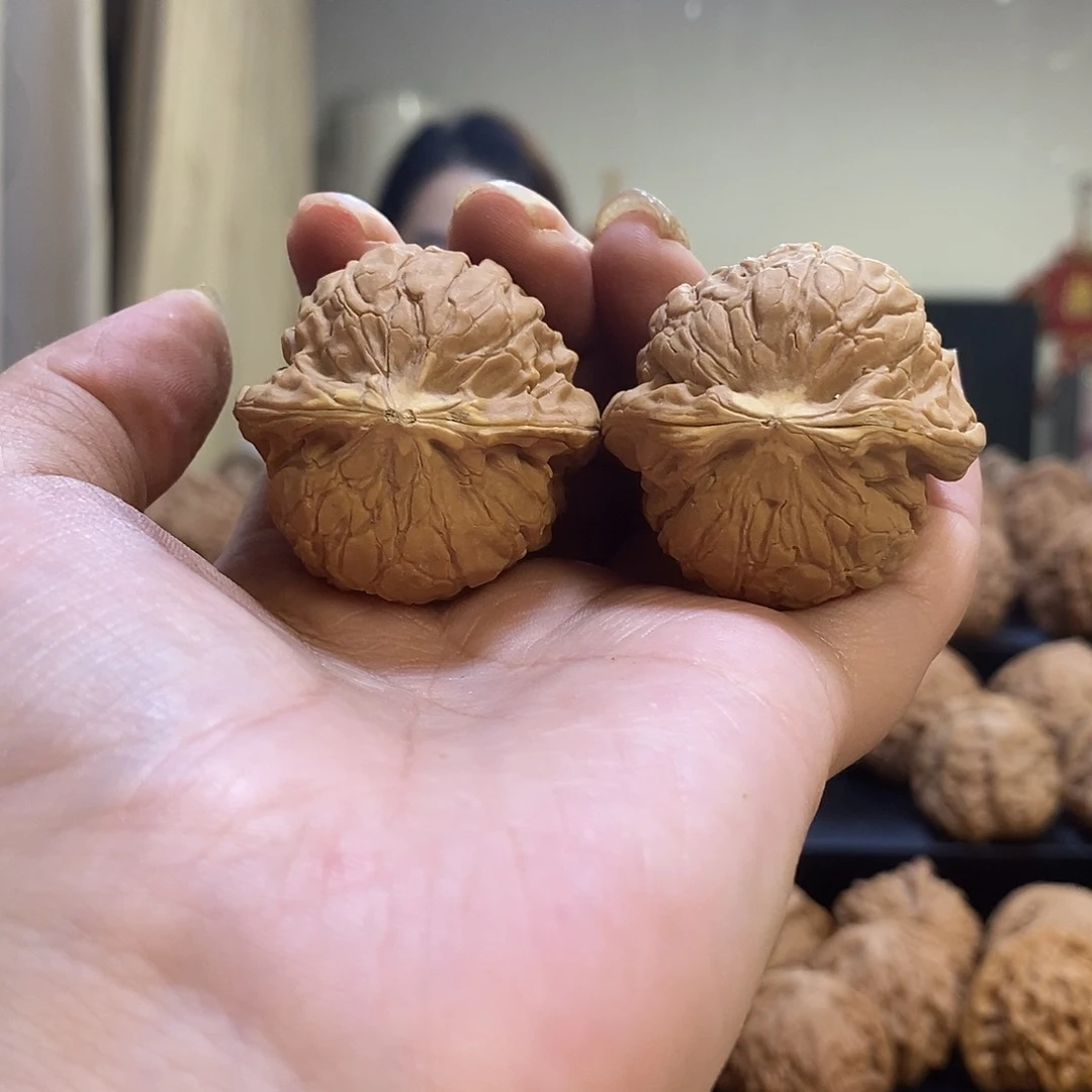 把件文玩核桃37甲骨文有黄