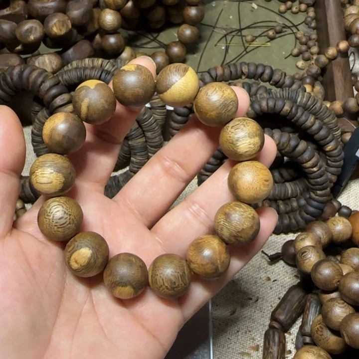 平***人沉香沉香碎屑花珠16mm