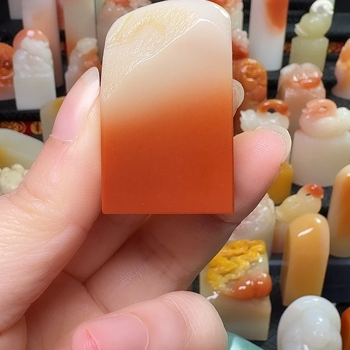 老挝石漂亮的好看的