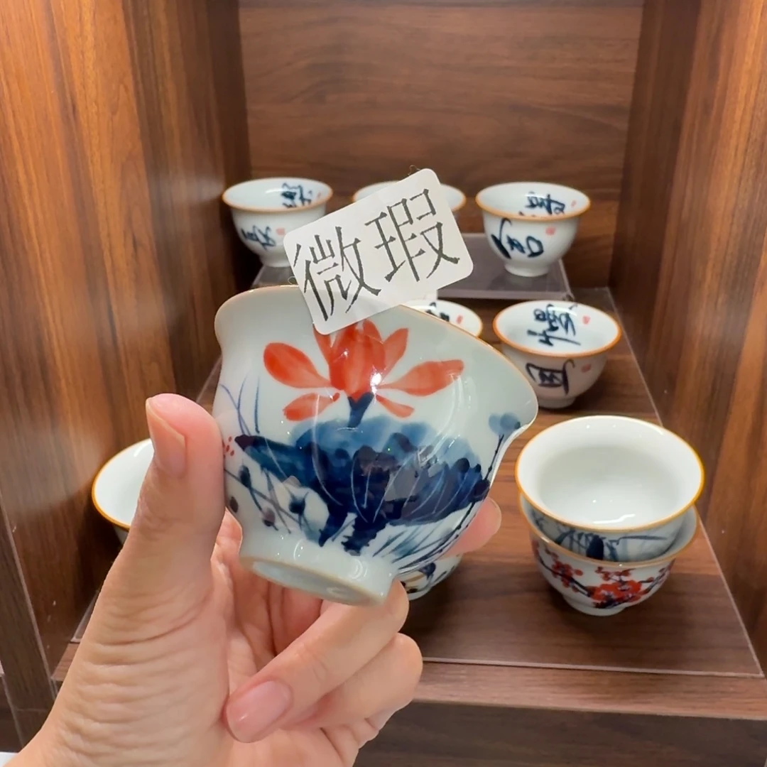 釉下手绘茶具微瑕