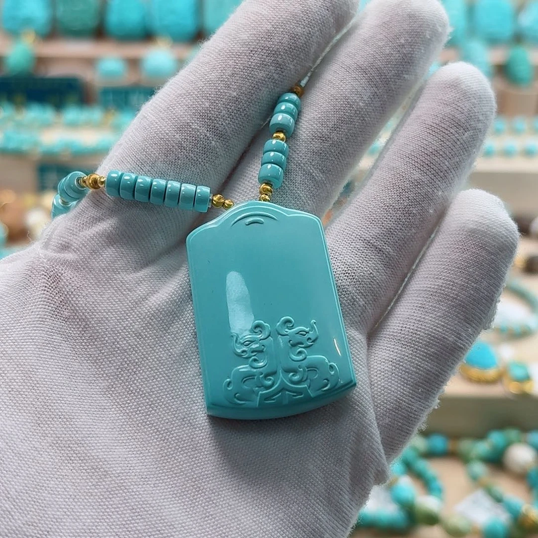 绿松石未镶嵌珠宝奇石