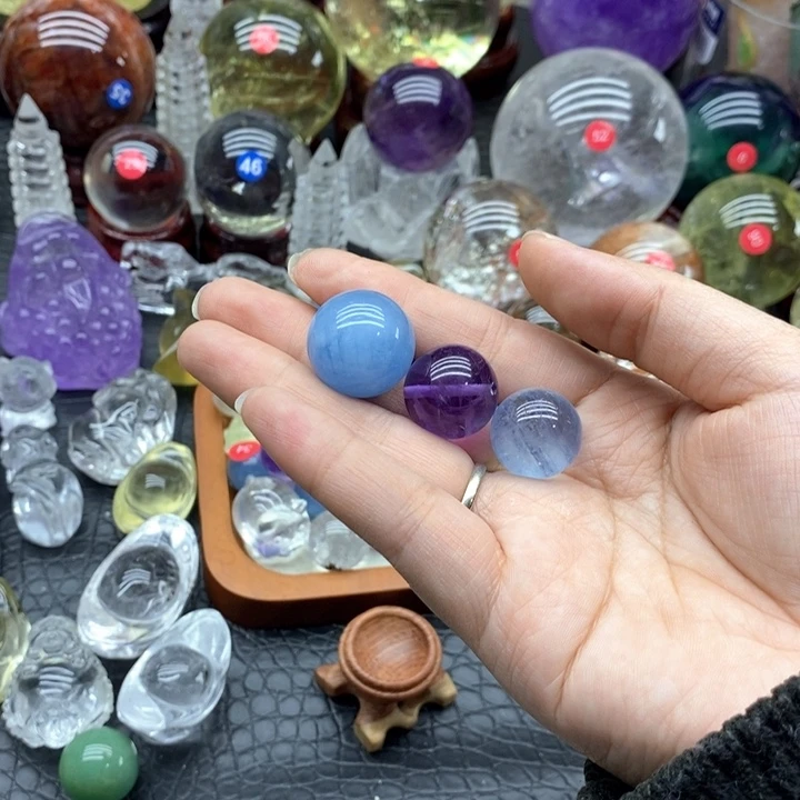 富***糖石材天然水晶摆件