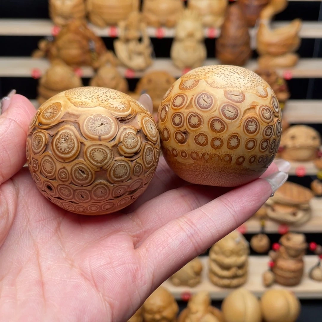 竹雕竹根手球把件