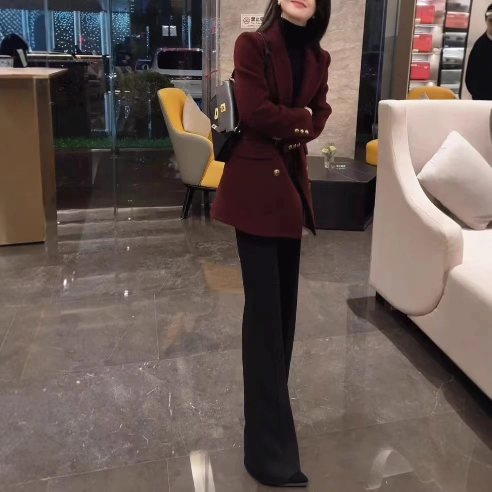 新款时尚翻领纯色外套高腰显瘦裤子女装