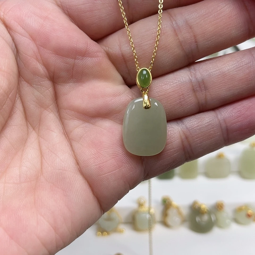 和田玉银S925镶嵌颈饰