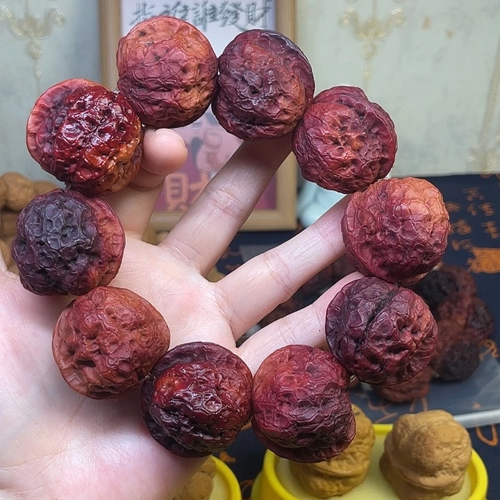 文玩核桃把件七彩小帝王