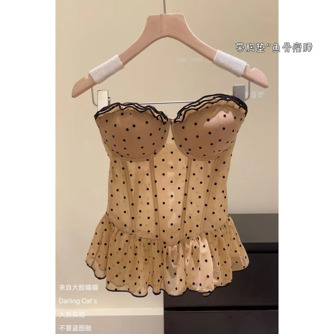 大脸喵 少女悸动～鱼骨收腰"后背三排扣 显瘦波点网纱植绒抹胸上衣