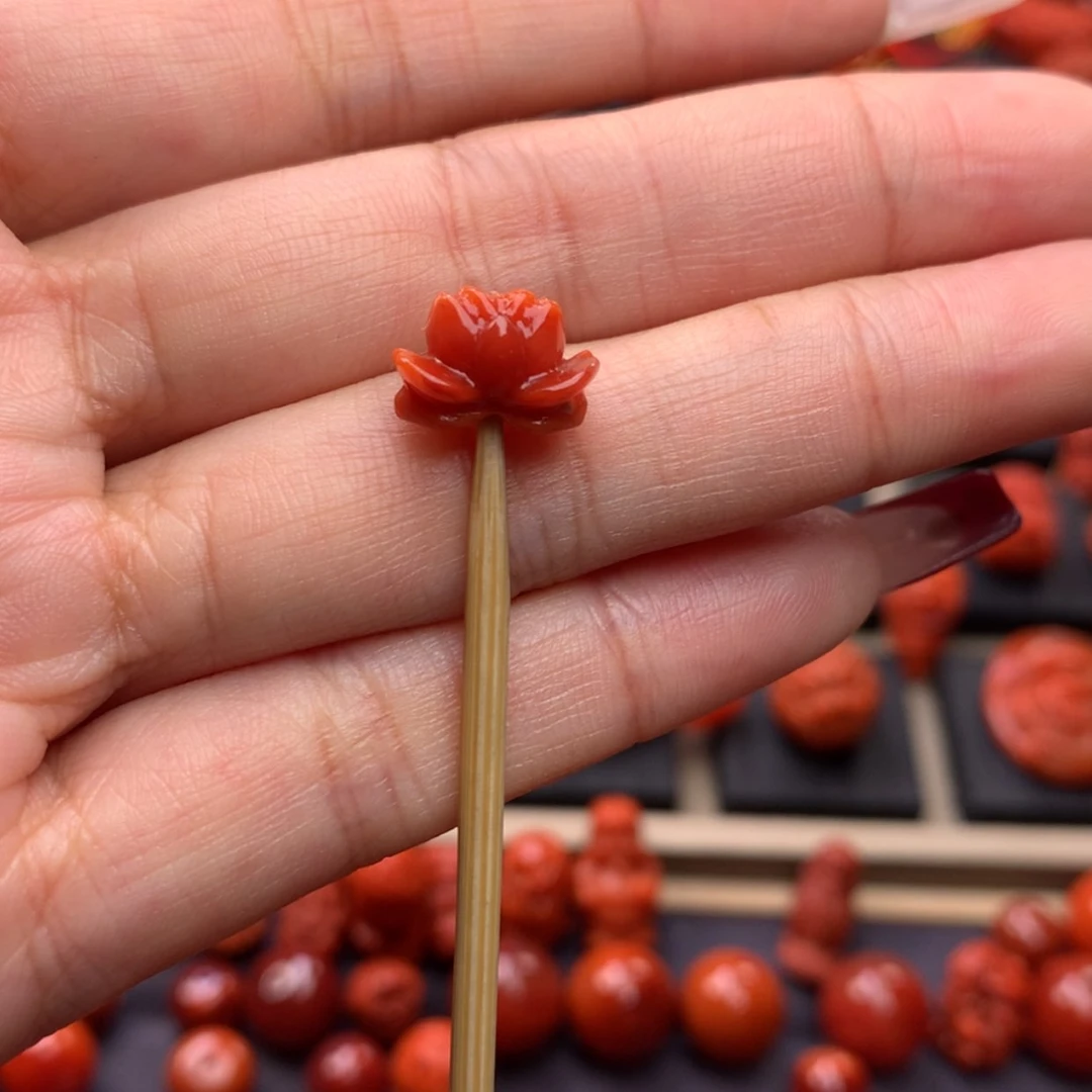【闪购商品】南红玛瑙莲花背云11mm➕未镶嵌