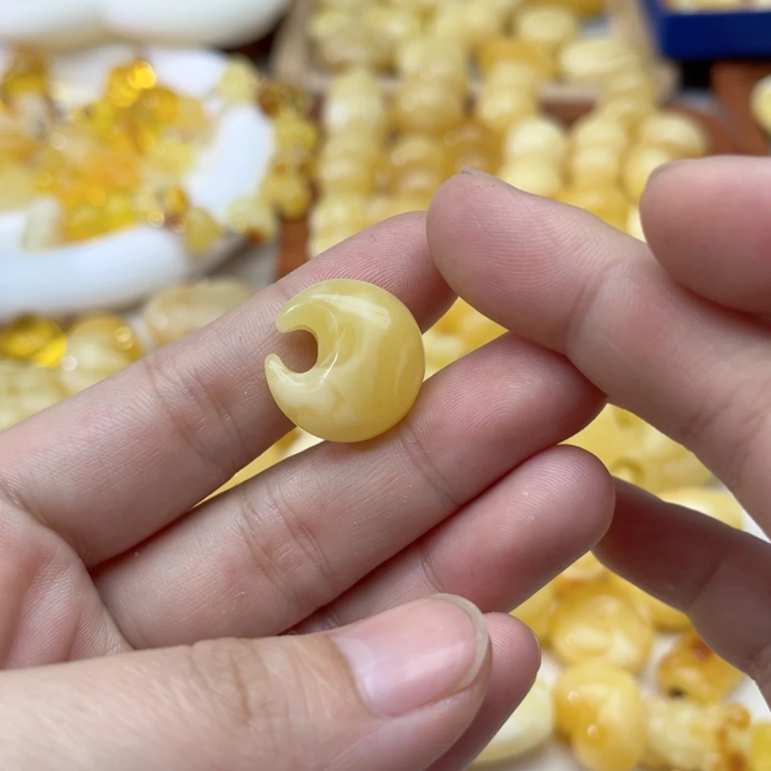 【闪购商品】未镶嵌蜜蜡裸石配饰