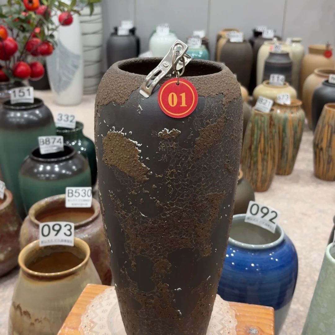 摆件瑕疵01 景德镇陶瓷花瓶高33口10