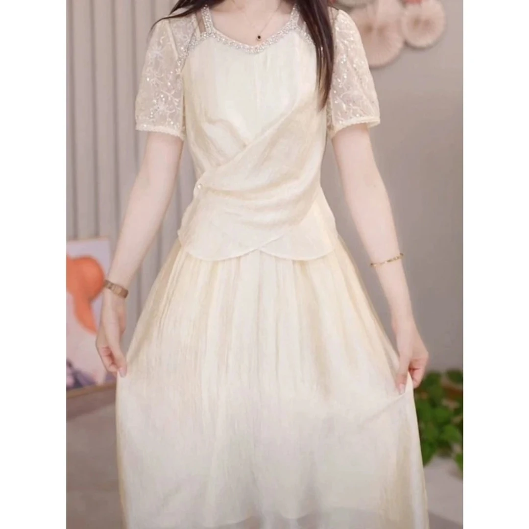 B921夏季气质小众2025夏季收腰显瘦修身时尚连衣裙名媛职业设计感