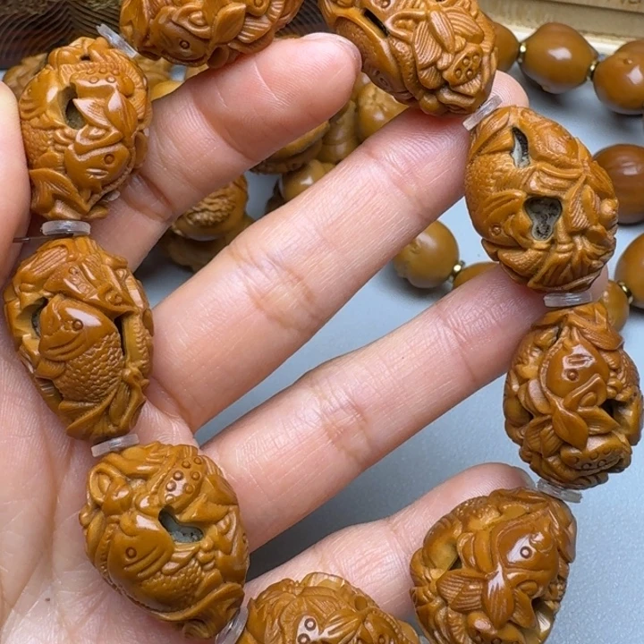 手串/手链橄榄核鱼戏莲花