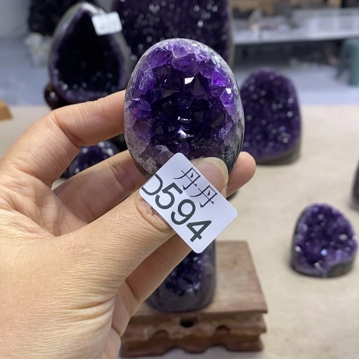 紫晶大型摆件（非配饰）未镶嵌
