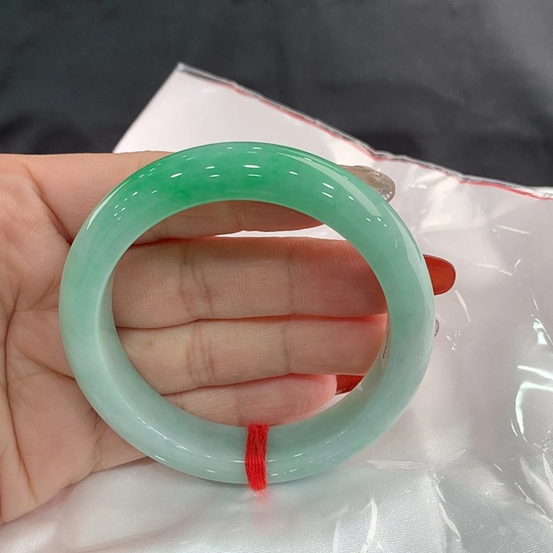 【闪购商品】翡翠手镯未镶嵌55.5，54/55