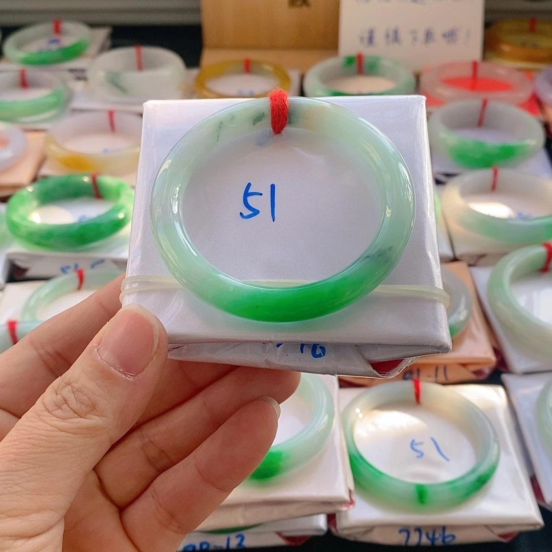 翡翠手镯未镶嵌5号