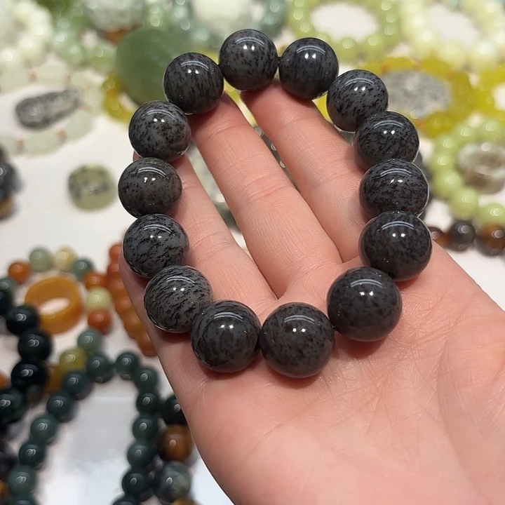 蛇纹石玉未镶嵌手串葡****）