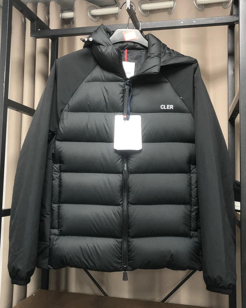 【宁宁推荐】蒙哥轻薄立领款长袖保暖羽绒服男款755