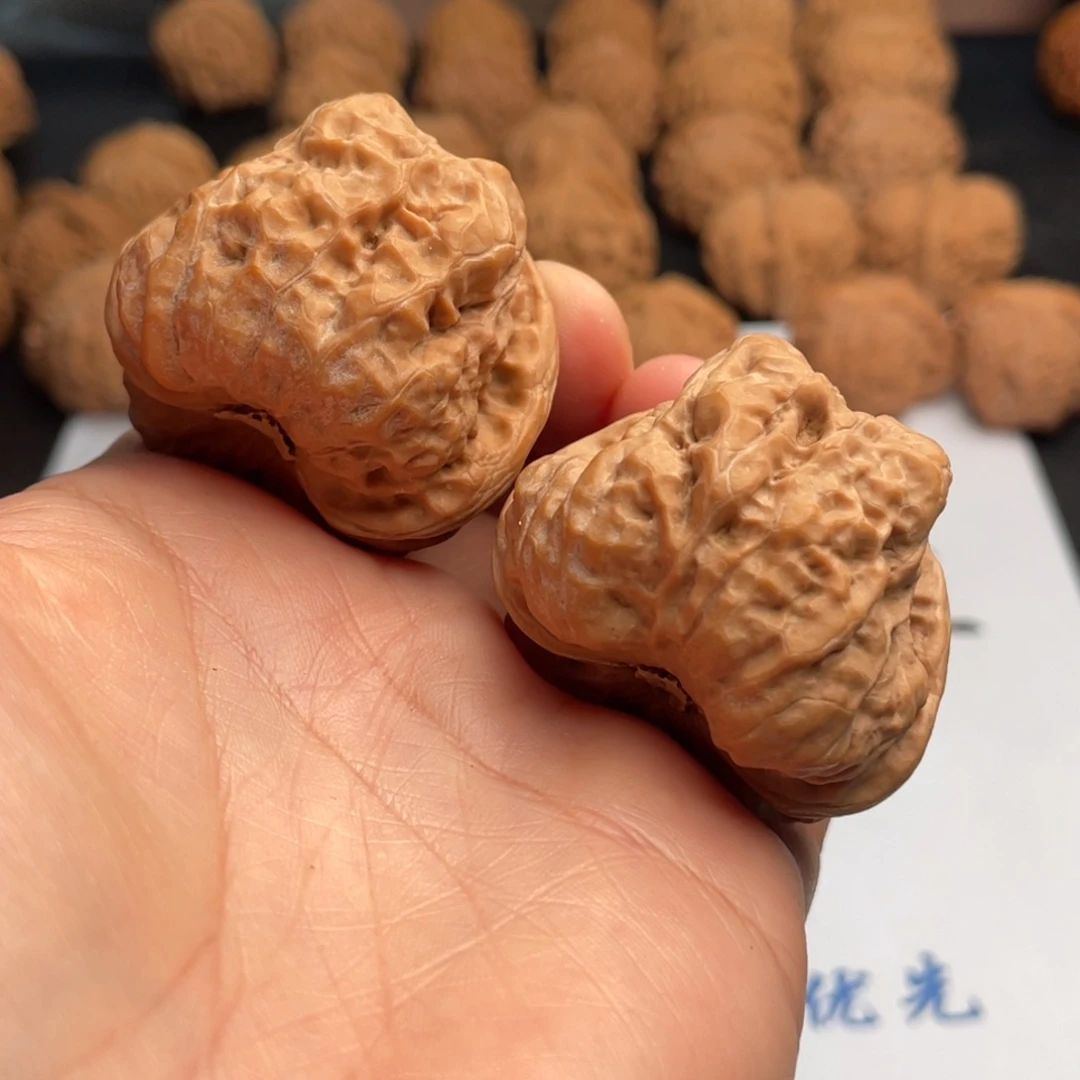 文玩核桃吊坠907。40蛙阴皮