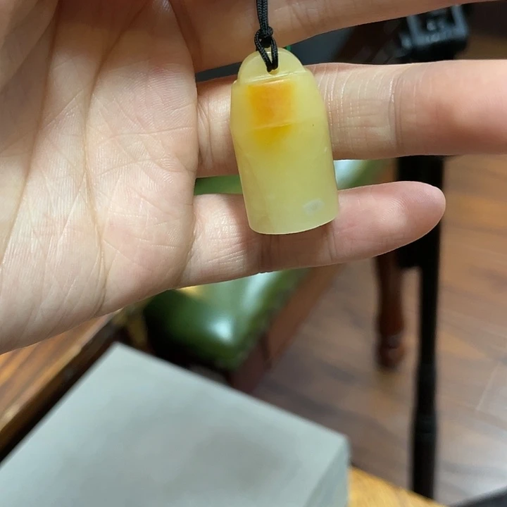 寿山石巧色芙蓉小印章