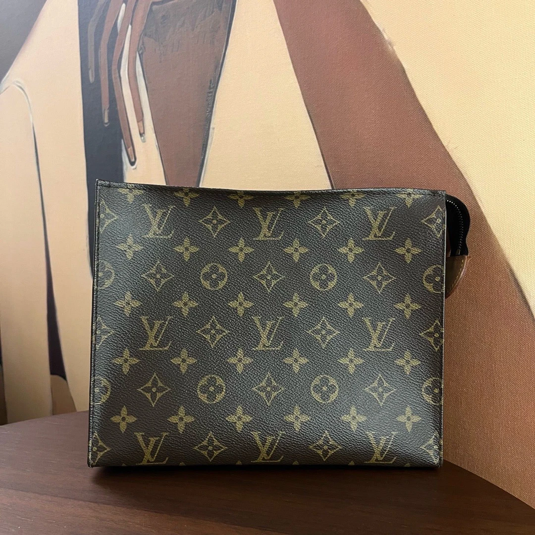 95新 LouisVuitton/路易威登 老花洗漱26 可diy手拿包